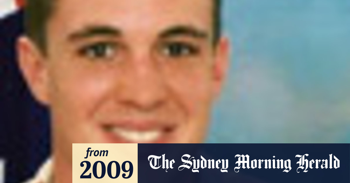 'I'm so proud of you' mother's heartbreaking farewell to soldier